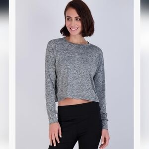 Women's Dry Fit Crop Top - Long Sleeve Crew Neck Stretch Athletic Tee